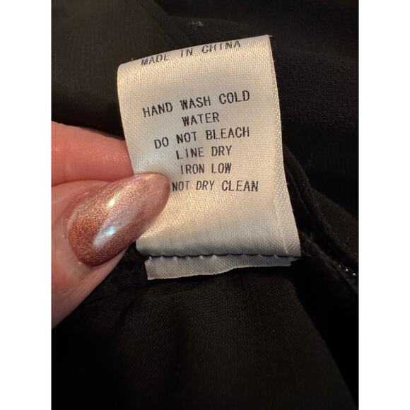 New w/Tags Black Dress-Size L - Picture 10 of 11